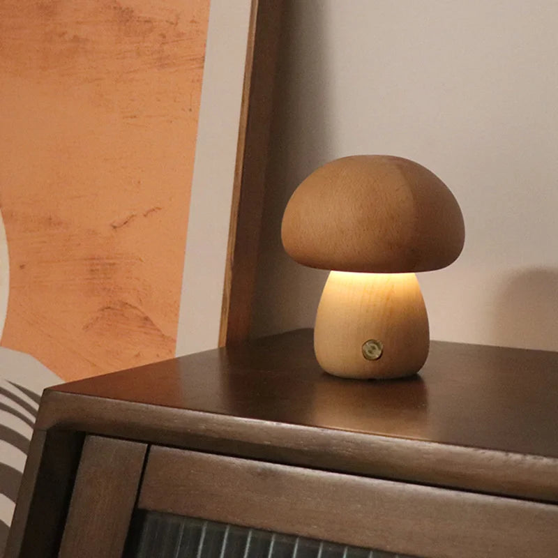 lampe champignon <br> tactile en bois