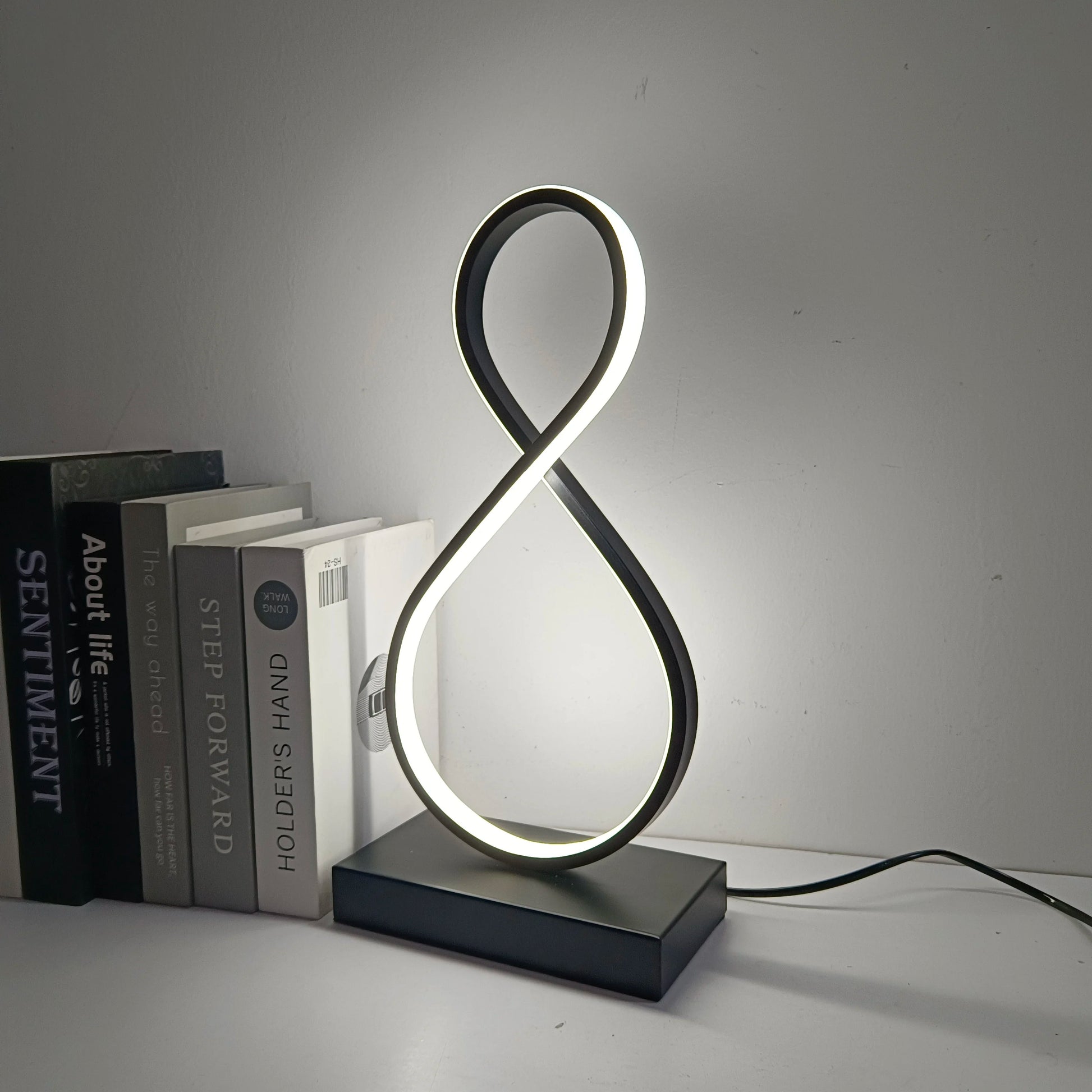 lampe de chevet LED <br>aluminium design minimaliste